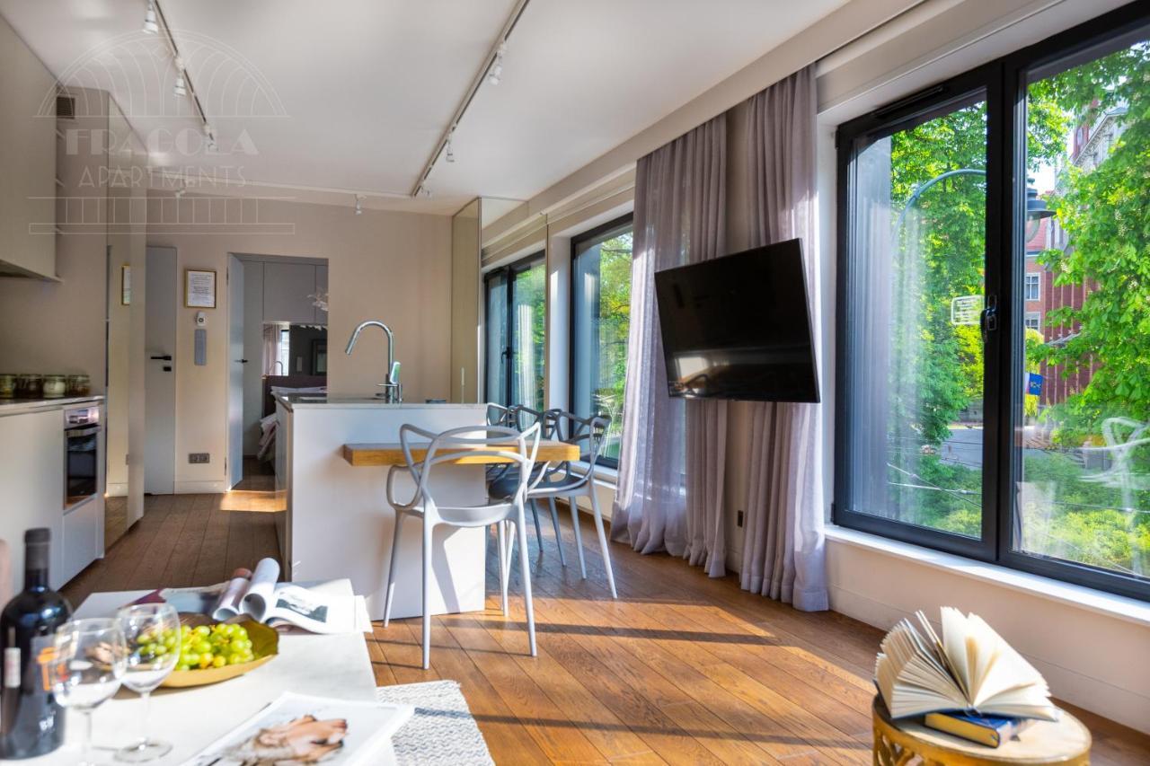 Modern View Of Planty Park Apartman Krakkó Kültér fotó