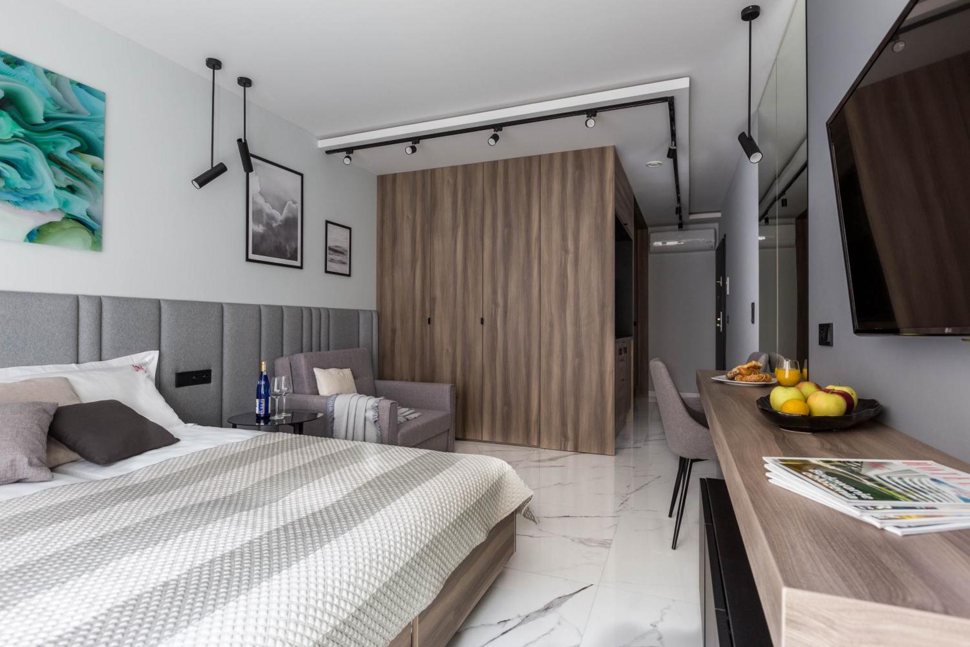 Modern View Of Planty Park Apartman Krakkó Kültér fotó