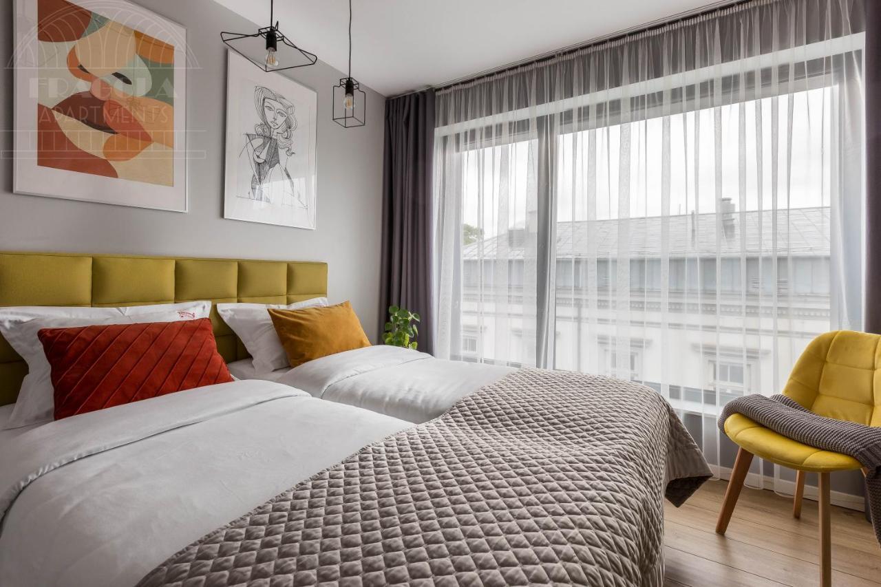 Modern View Of Planty Park Apartman Krakkó Kültér fotó
